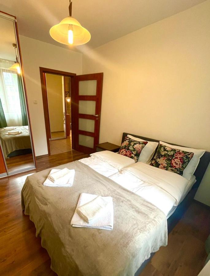 Apartamenty Na Ogrodowa Варшава Экстерьер фото